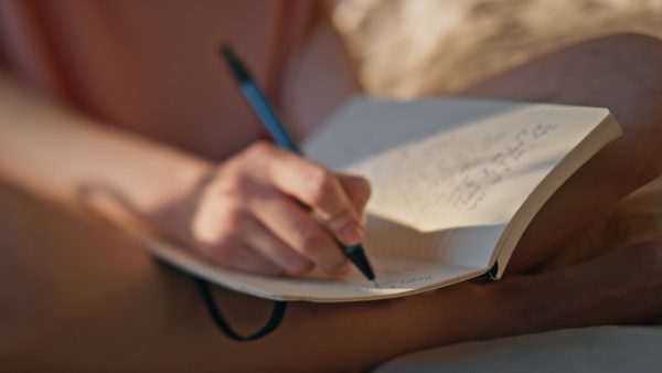 Saskia de Bruin: De helende kracht van schrijven
